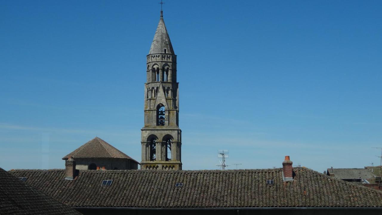 Le Compostelle Chic, Charme, Confort, Cocooning 80 M² Saint-Léonard-de-Noblat Exterior foto